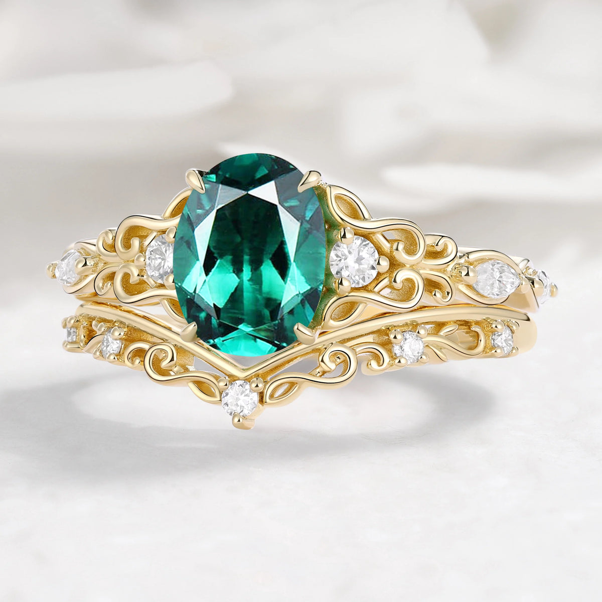 Oval Cut Musical Note Emerald Engagement Ring - Melody Ring Set