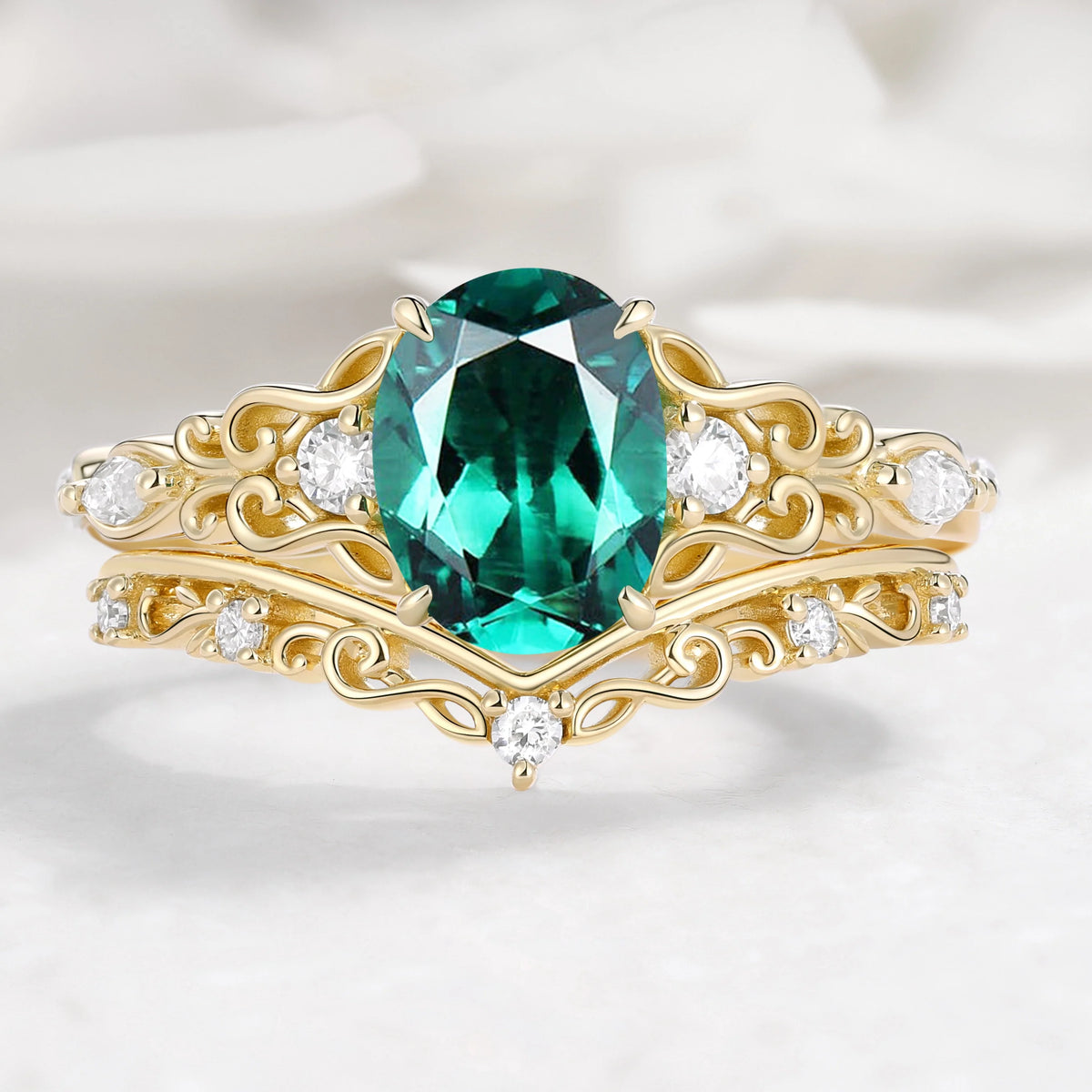 Oval Cut Musical Note Emerald Engagement Ring - Melody Ring Set