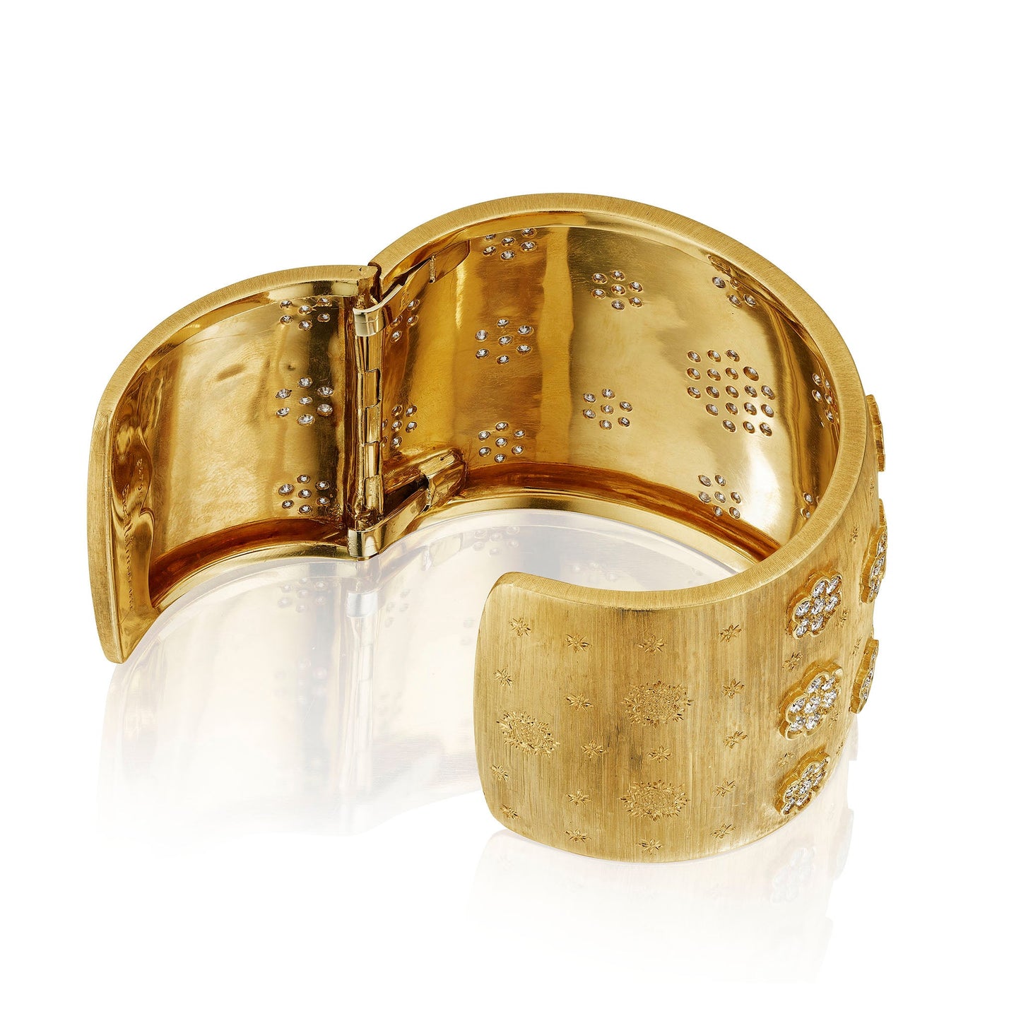 Mario Buccellati Diamond Rigato Bracelet