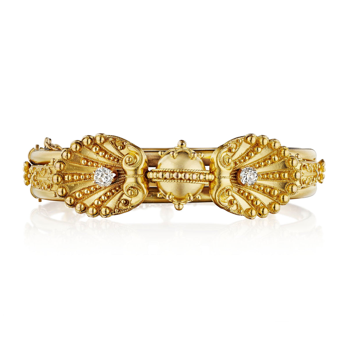 Antique 18K Gold Bangle Bracelet