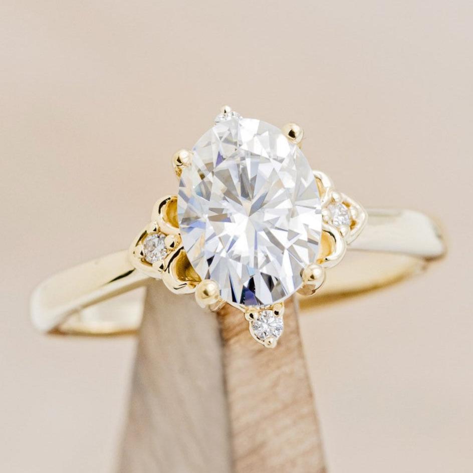 "Zella" - Oval Cut Moissanite Engagement Ring With Diamond Accents