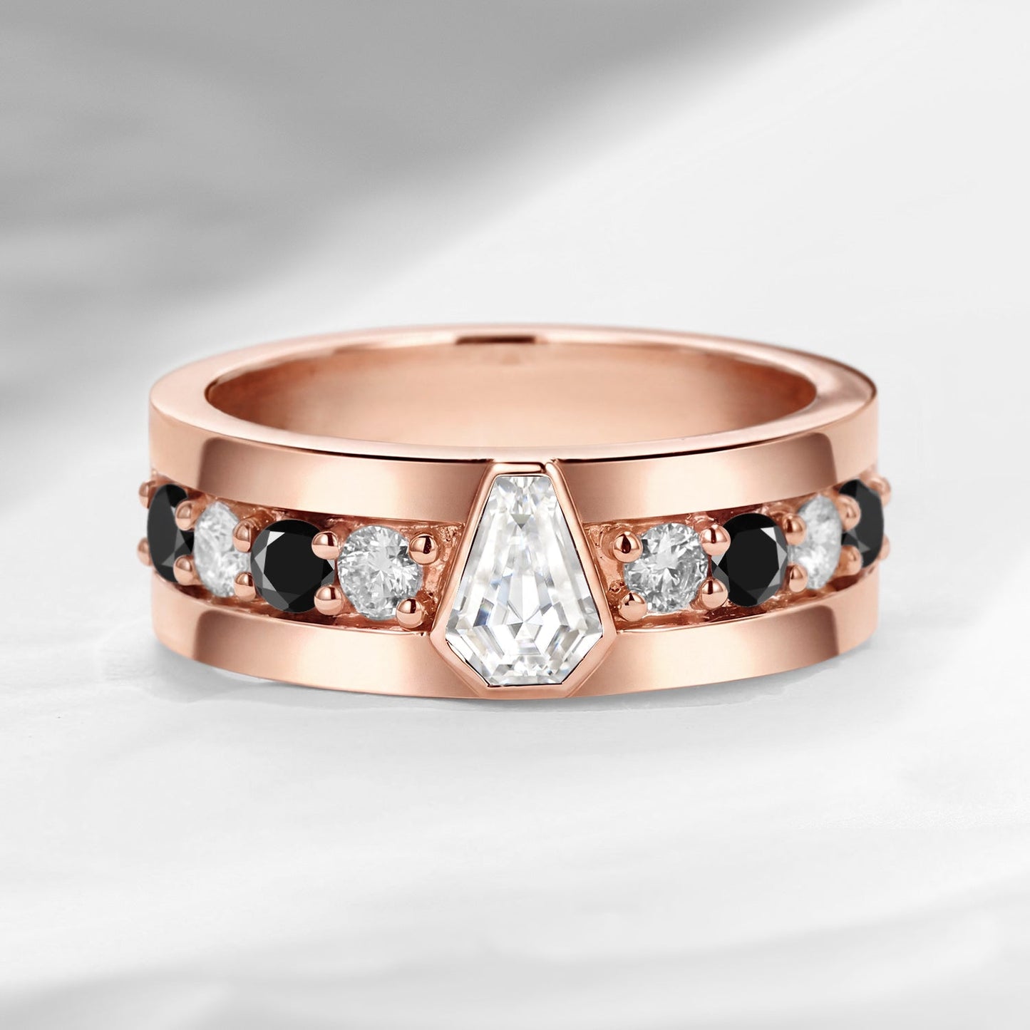 'King's Scepter' - Classic Coffin Cut IGI Certified Lab Diamond Wedding Band For Men