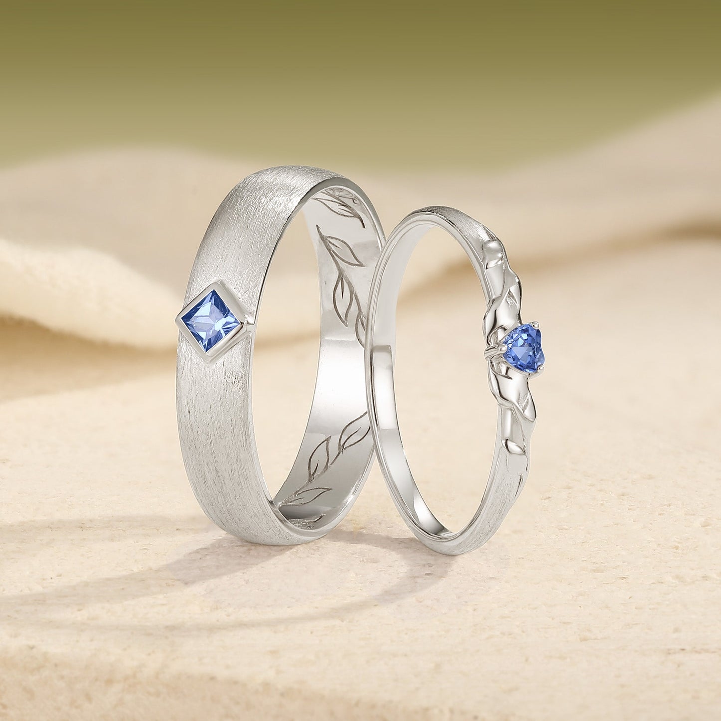 Brushed Sapphire with Hidden Leaf Engraving Couple Ring