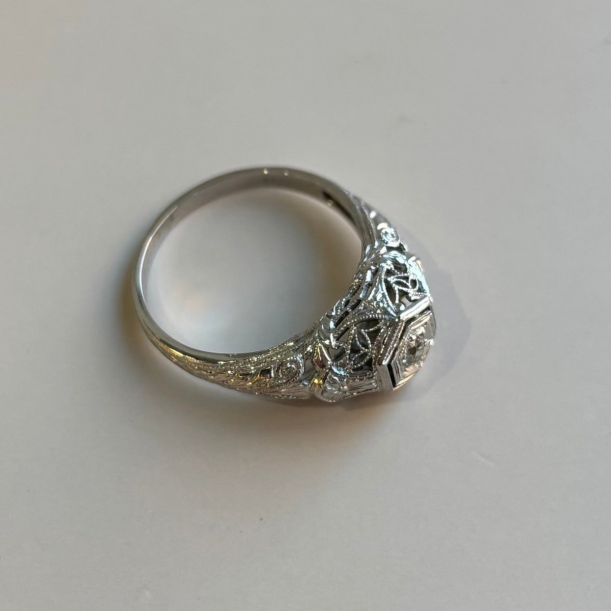 Art Deco Diamond Hexagonal Bezel Filigree Ring | 18k White Gold | Vintage