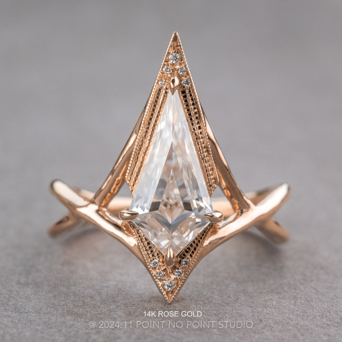 Kite Lab Diamond Engagement Ring, Twisted Arwen Setting