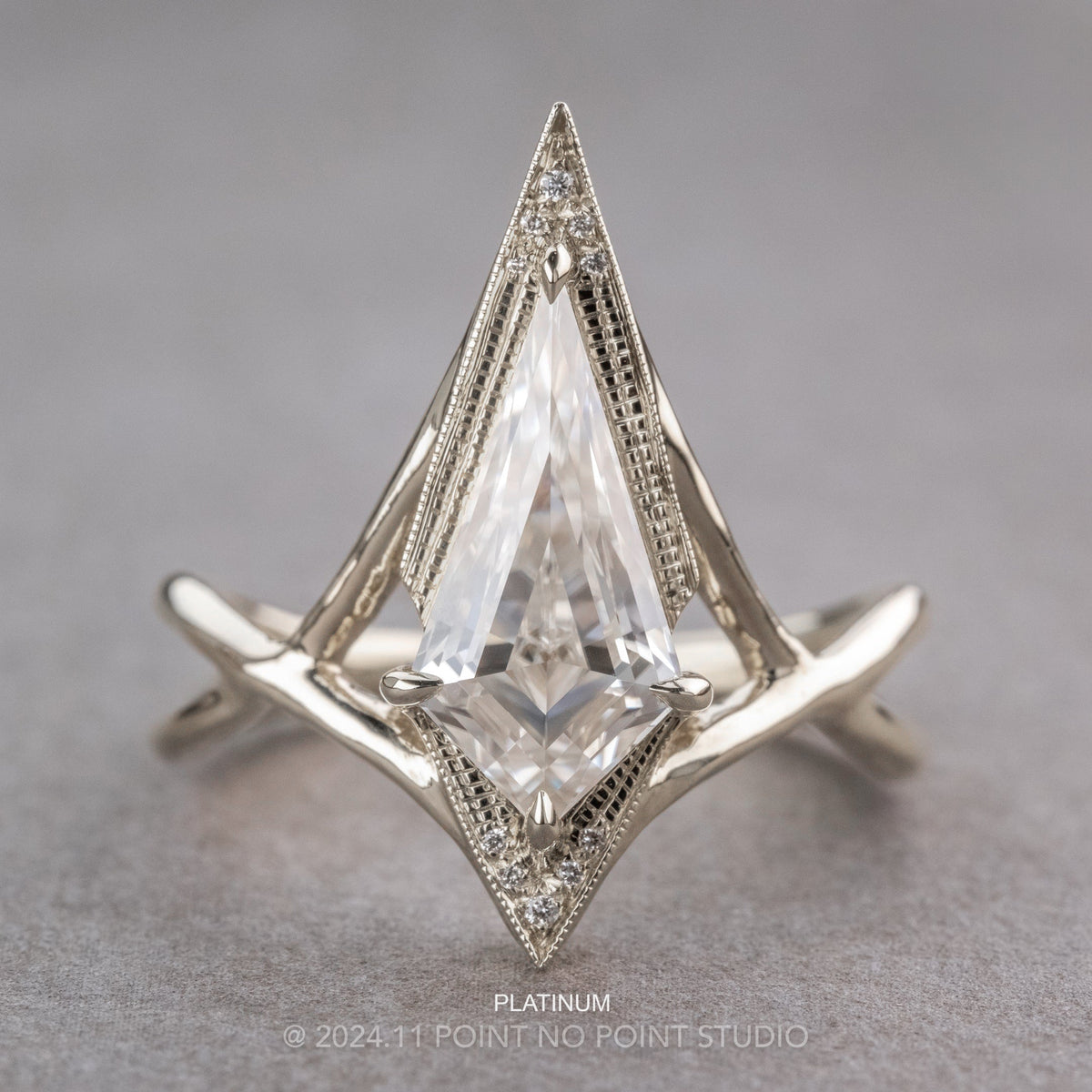 Kite Lab Diamond Engagement Ring, Twisted Arwen Setting