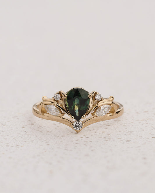 Nature-inspired Engagement Ring with Pear-Cut Teal Sapphire / Swanlake
