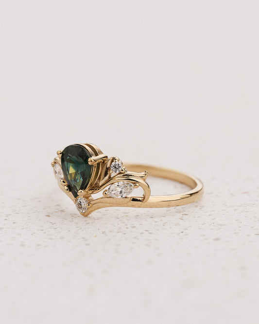 Nature-inspired Engagement Ring with Pear-Cut Teal Sapphire / Swanlake