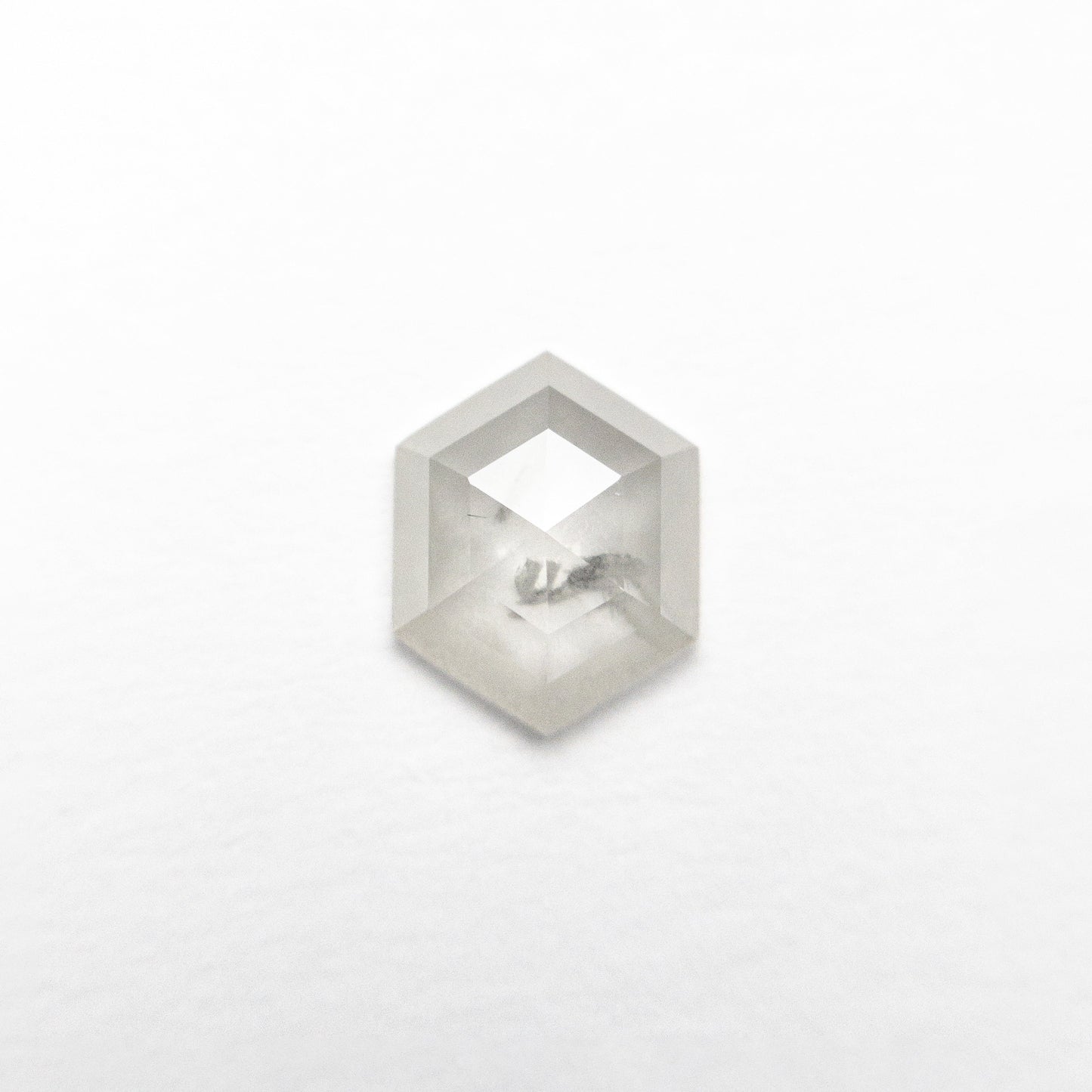 0.66ct 6.84x5.46x2.11mm Hexagon Rosecut 25457-16