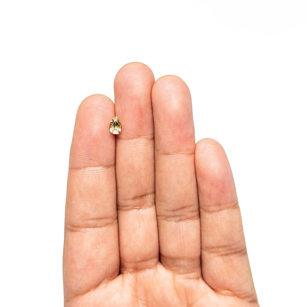 0.67ct 6.41x4.51x3.15mm Pear Brilliant Sapphire 26145-02
