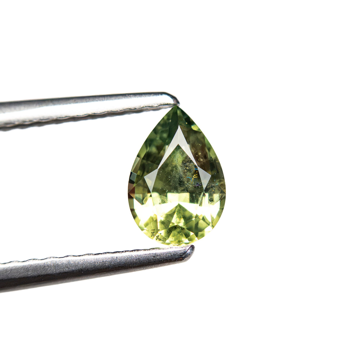 0.69ct 6.51x4.48x3.17mm Pear Brilliant Sapphire 26145-03