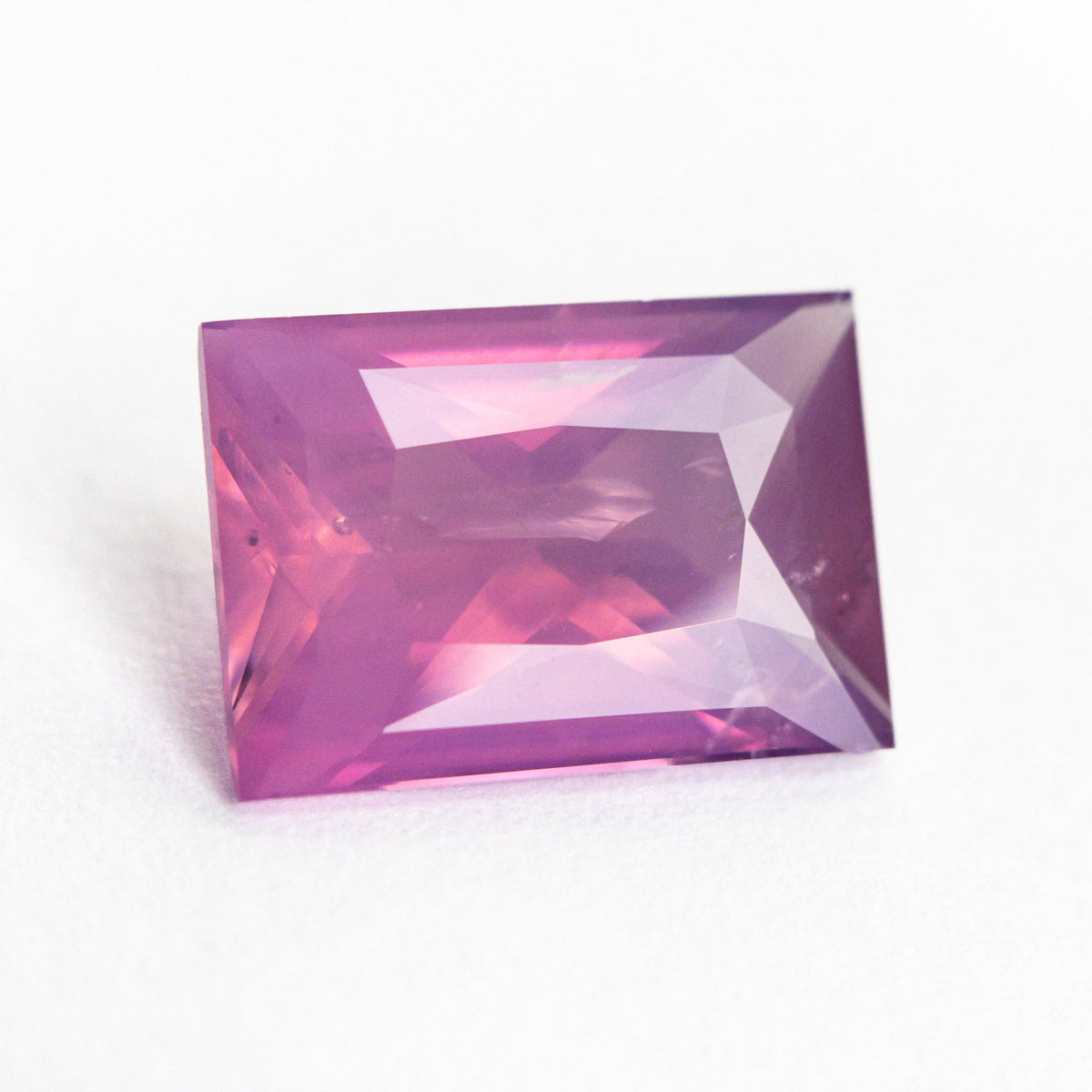 4.08ct 11.35x7.92x4.43mm Rectangle Brilliant Sapphire 26383-01