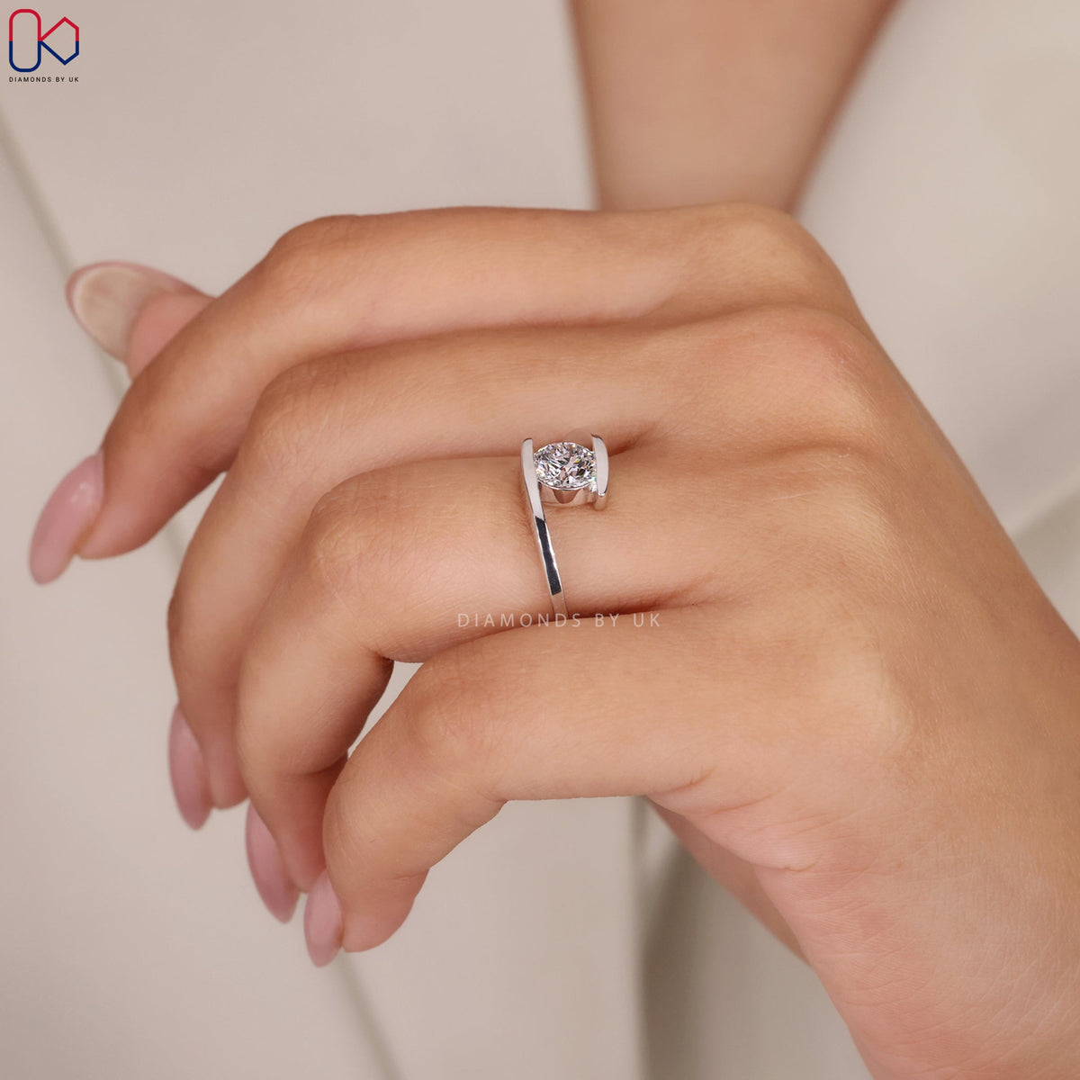 Round Diamond Solitaire Engagement Ring