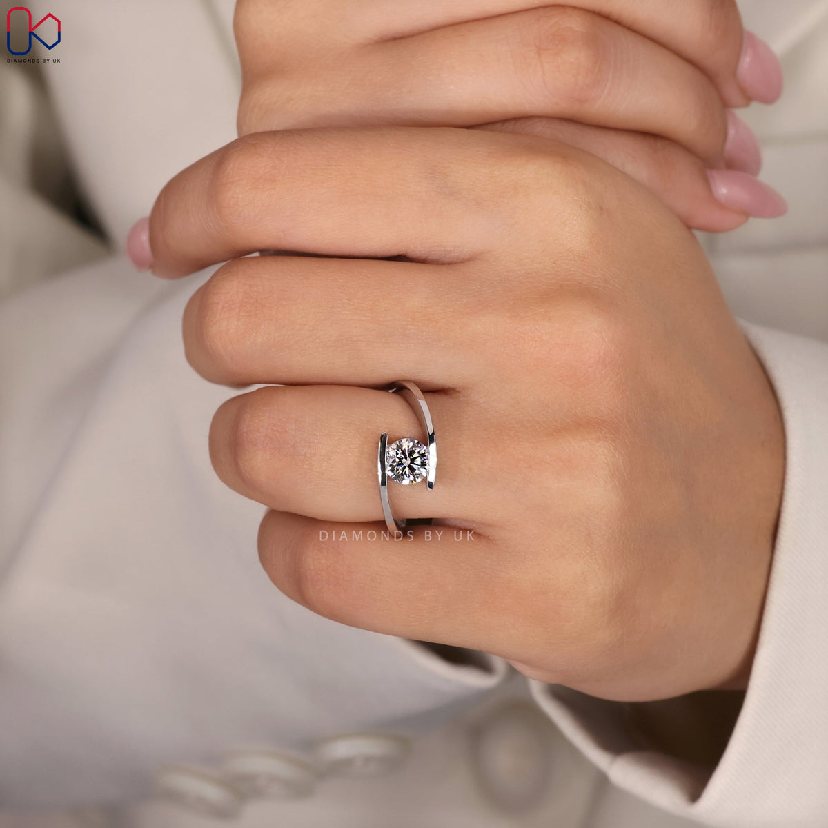 Round Diamond Solitaire Engagement Ring