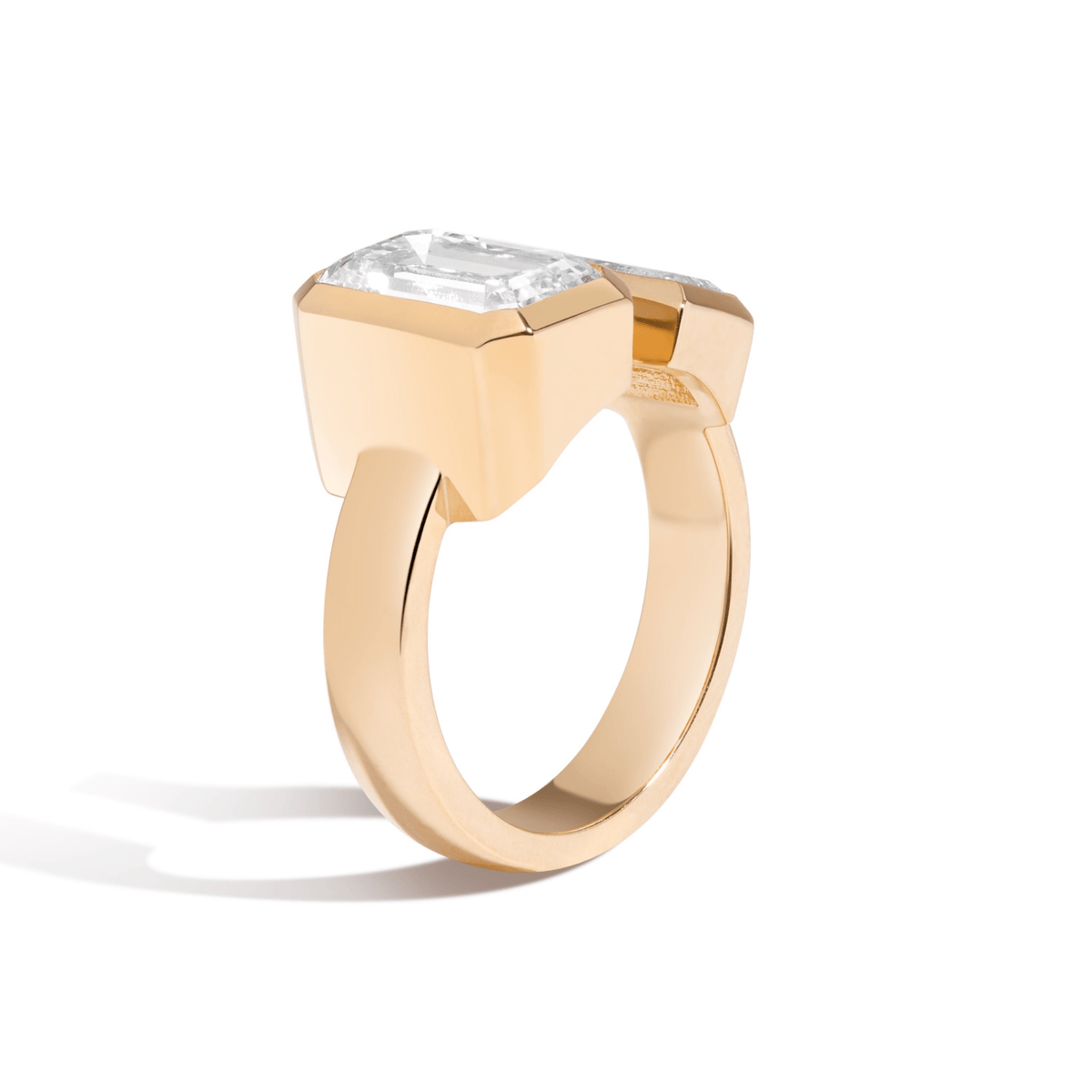 2.75 TCW Toi Et Moi Emerald & Trapezoid Cut Two Stone Engagement Ring