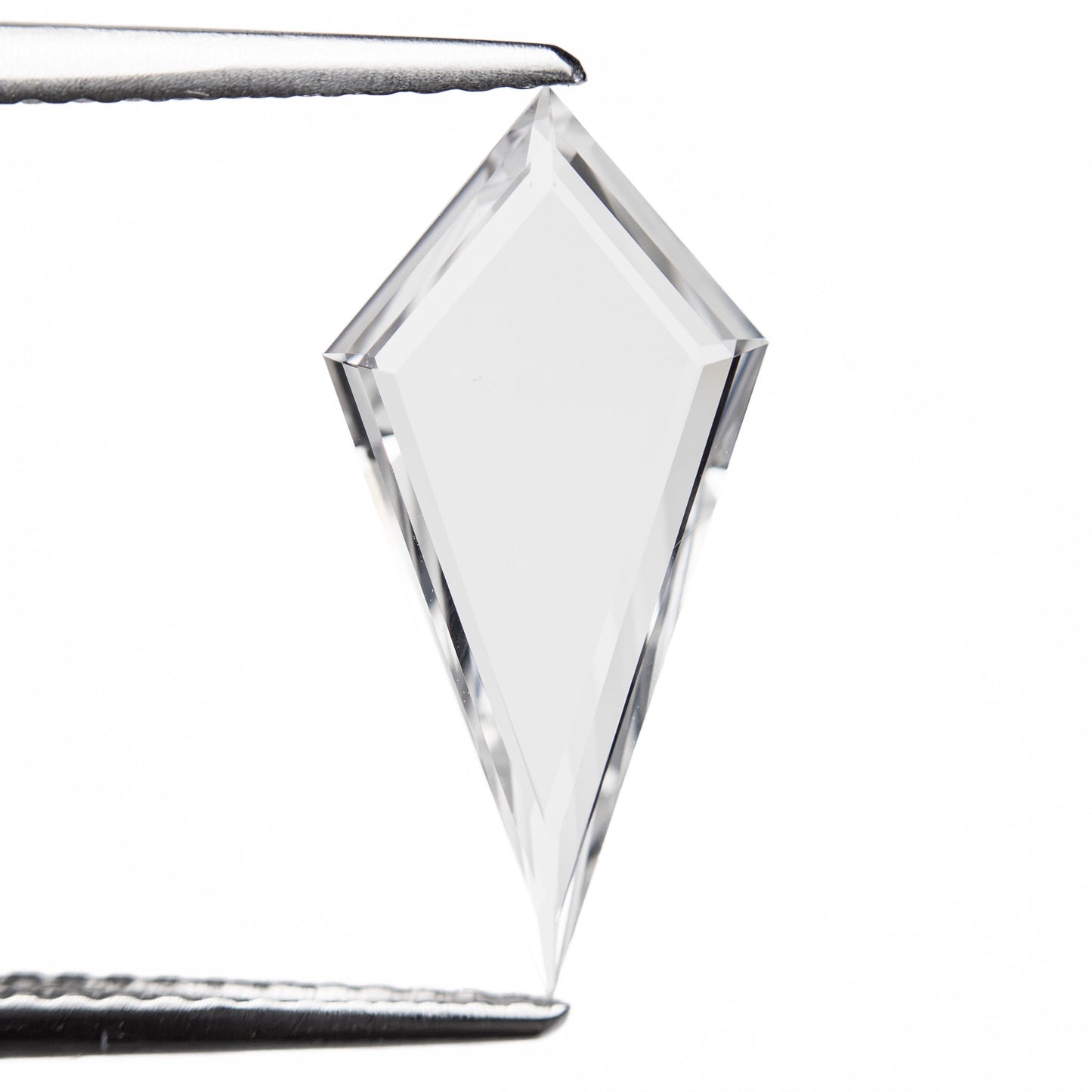 1.60ct 16.83x8.21x1.62mm Kite Portrait Cut Sapphire 27740-09