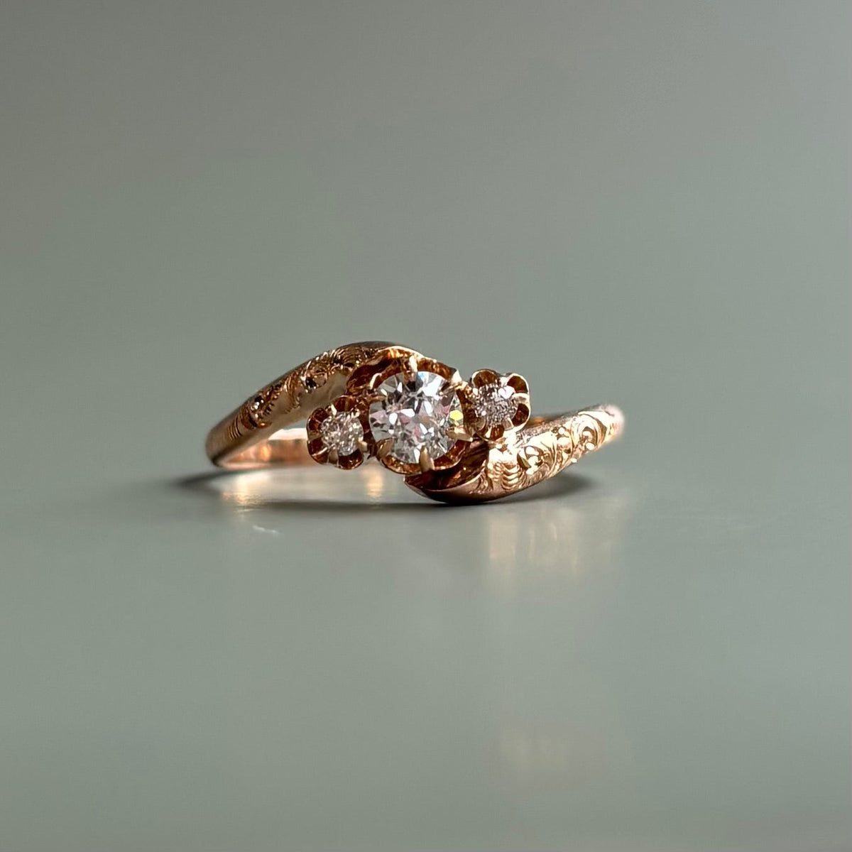Victorian 0.30 CTW Diamond Ring | 10K Yellow Gold | Vintage