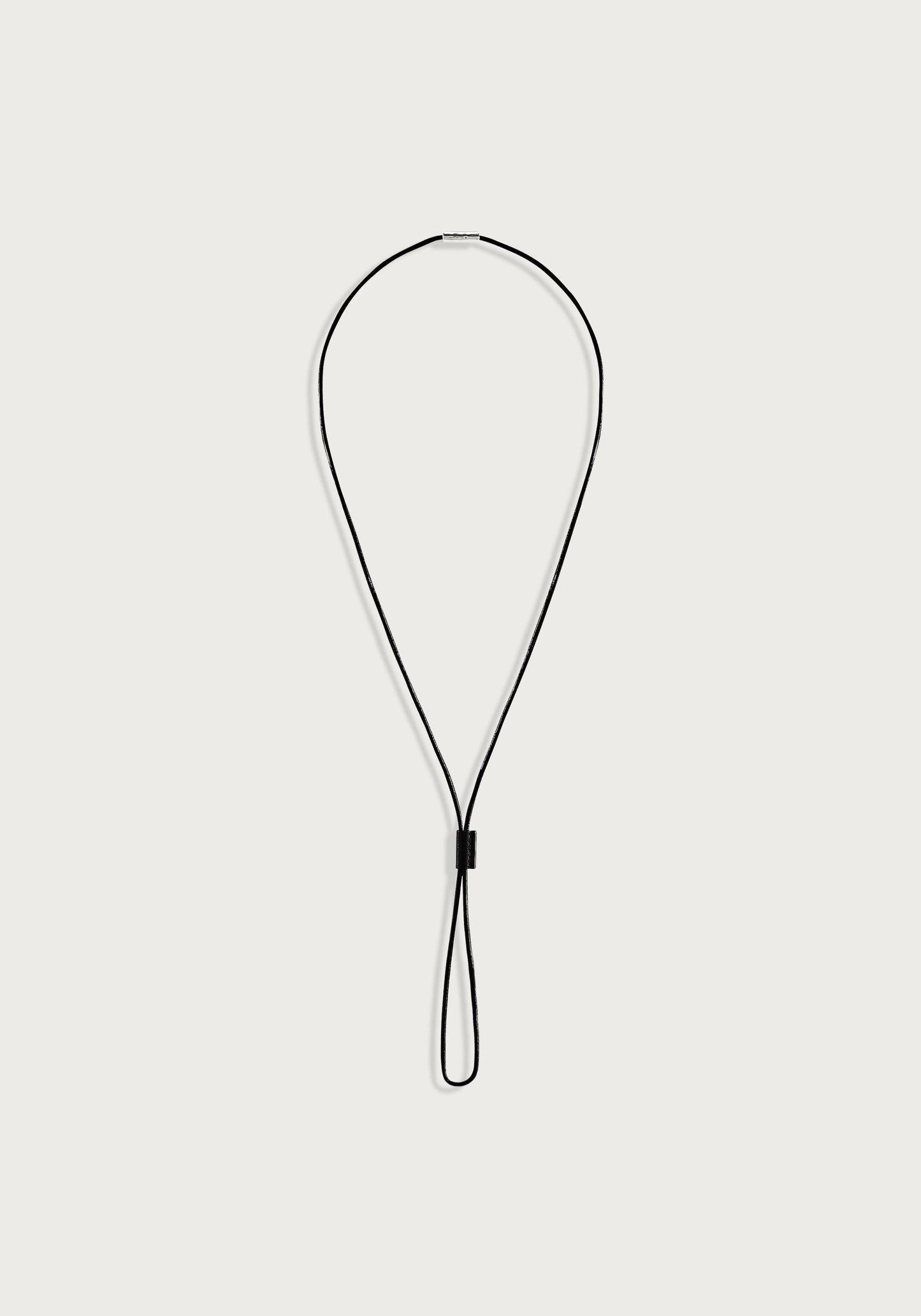 Cheval Leather Necklace, Silver