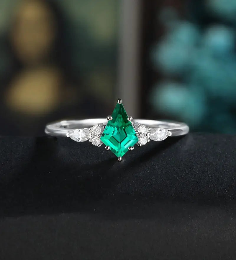 Kite Cut Lab Emerald Engagement Ring White Gold Marquise Cut Moissanite Ring Unique Diamond Wedding Ring Women Promise Anniversary Bridal Ring