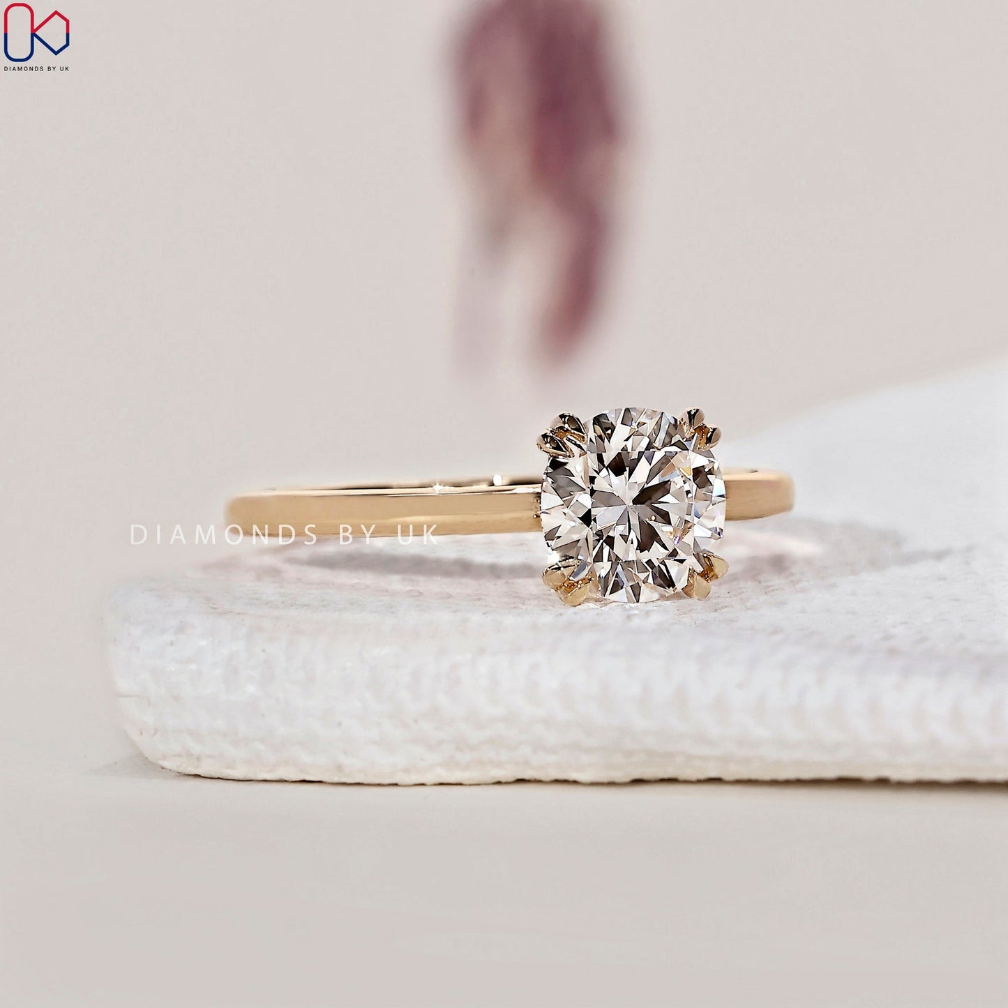 Round Solitaire Engagement Ring - Yellow Gold