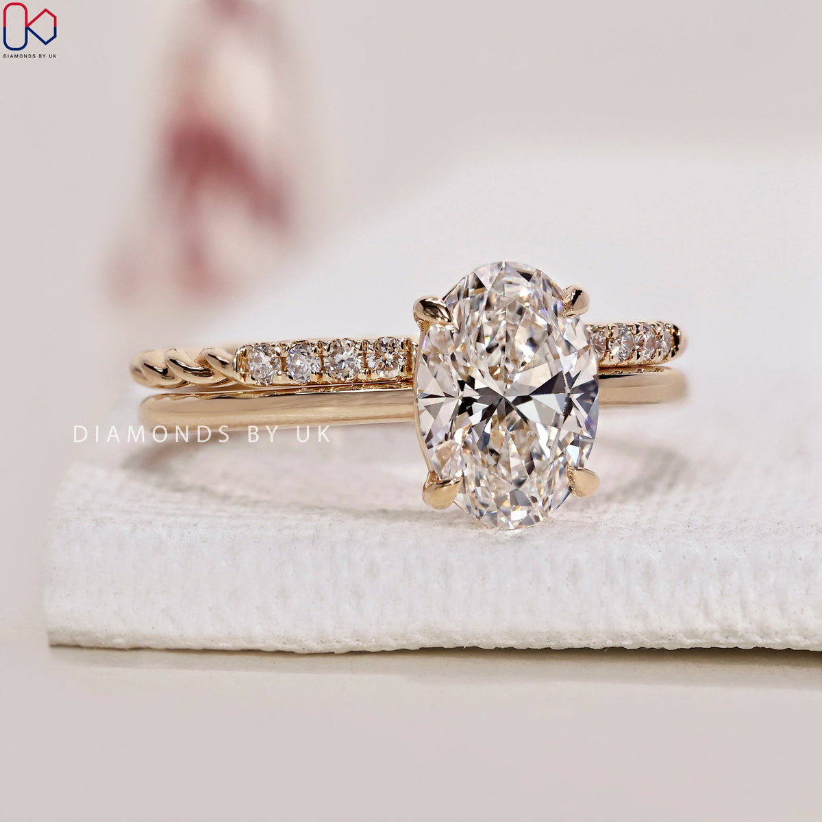Oval Engagement Ring With Wedding Band