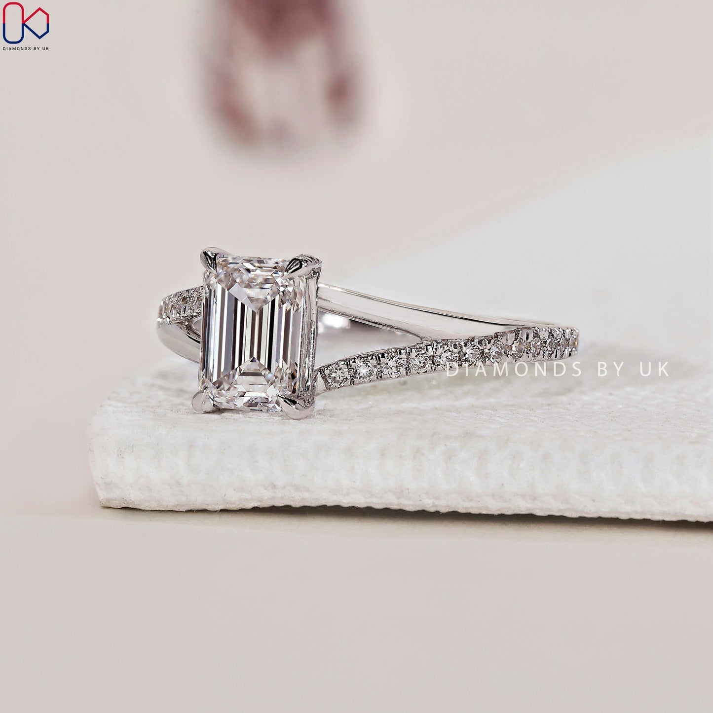 Split Shank Emerald Cut Ring In White Gold