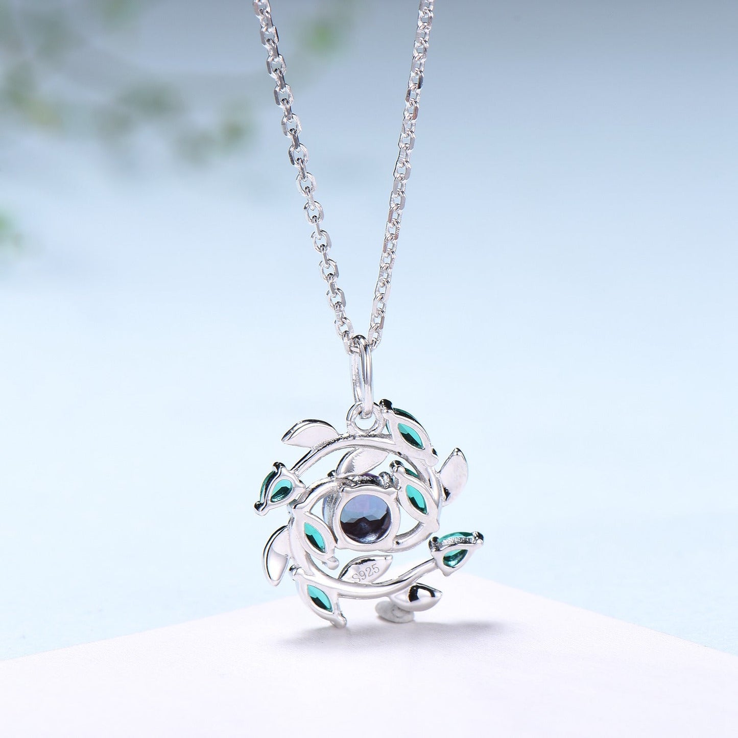 Unique Nature Inspired Alexandrite Necklace Vintage Marquise Pear Emerald Necklace Elegant Snowflake Pendant Anniversary gift for daughter