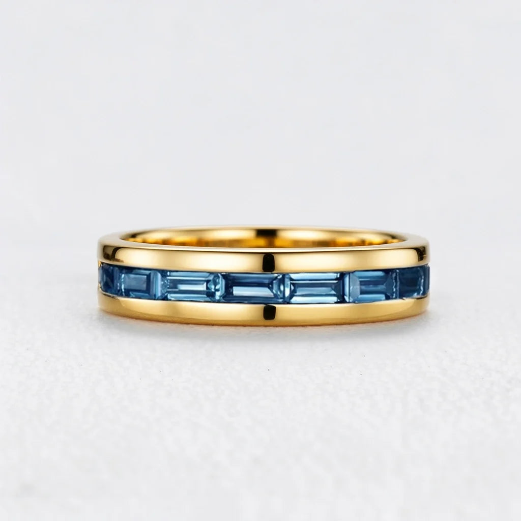 Evertrue Spectrum | Half-Eternity Baguette Alexandrite Band