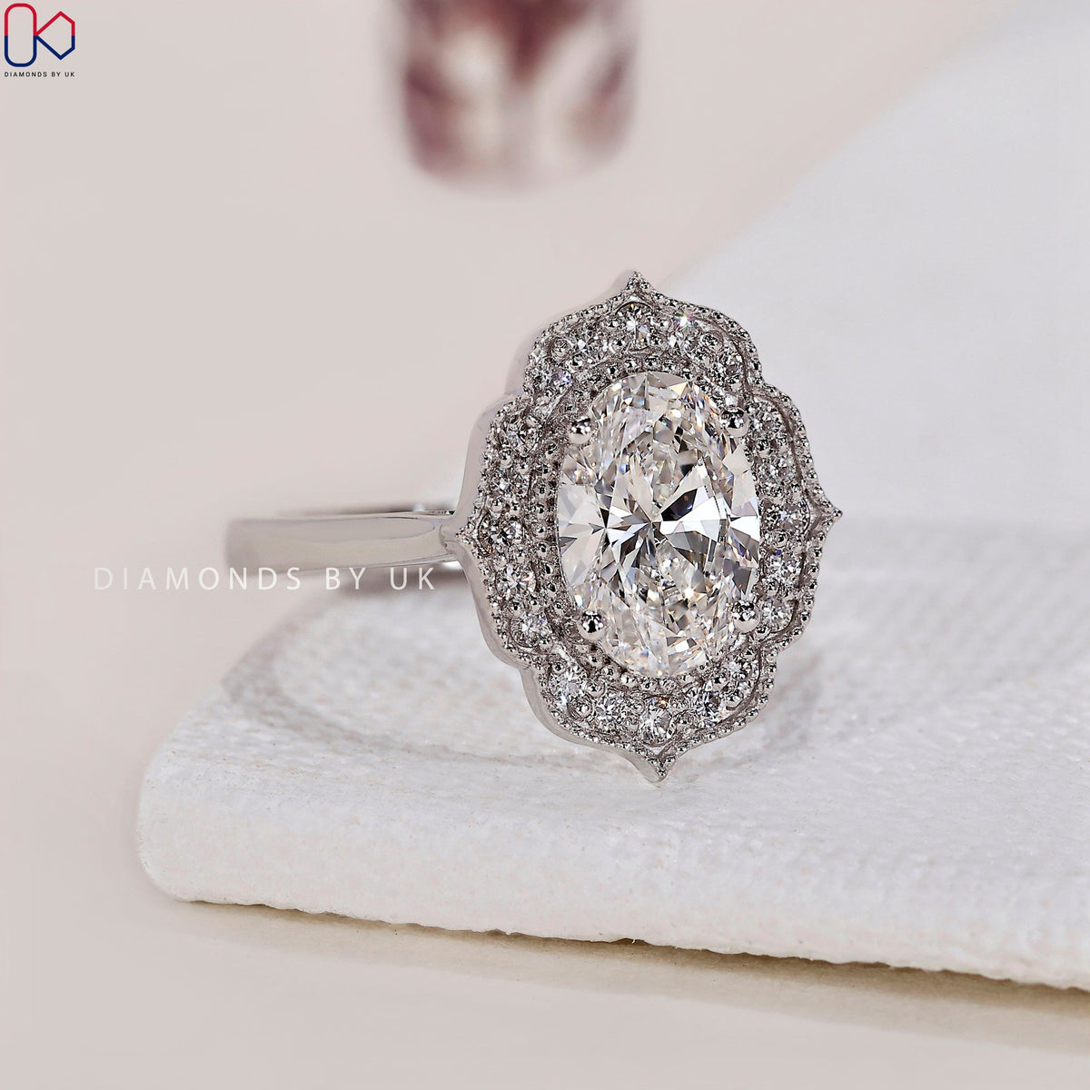 Oval Halo Engagement Ring – Cathedral Setting