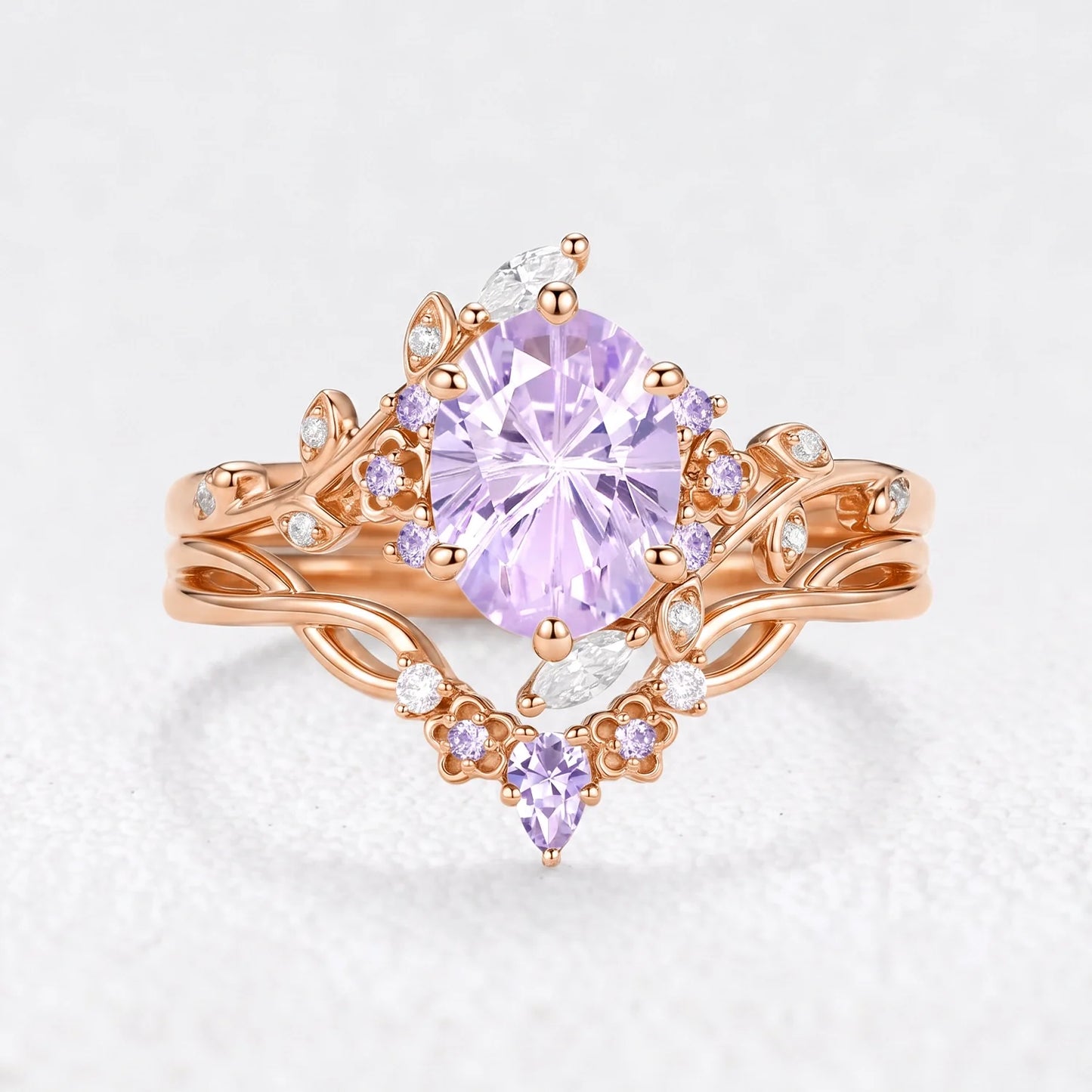 Eos‘s Aquarelle | Oval Firework Cut Lavender Sapphire Bridal Duo