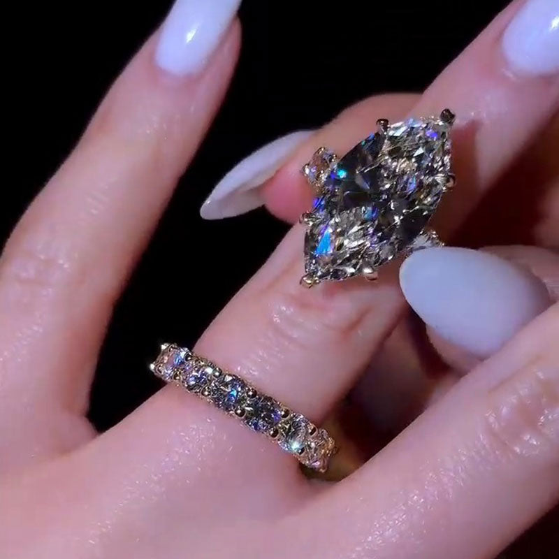 3PC Oval Cut Ring Set With Marquise Cut Band