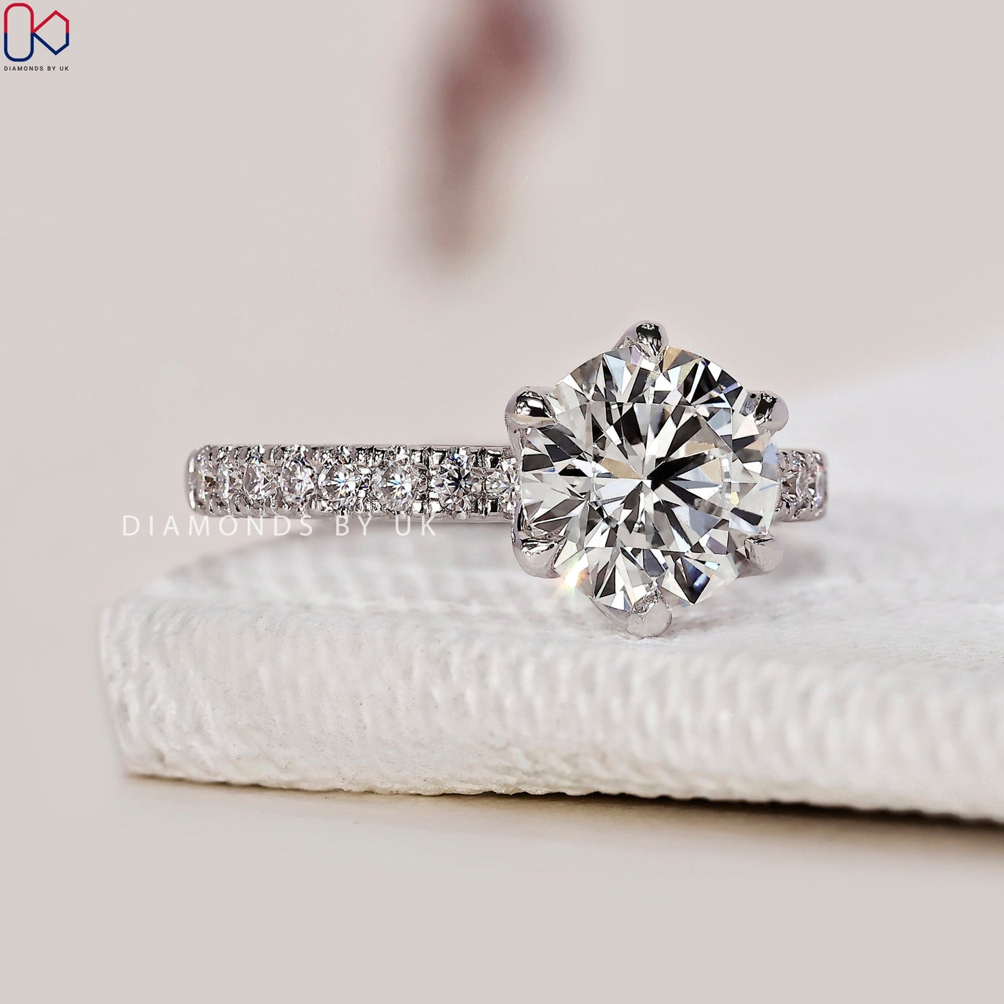 Round Diamond Tulip Setting Engagement Ring