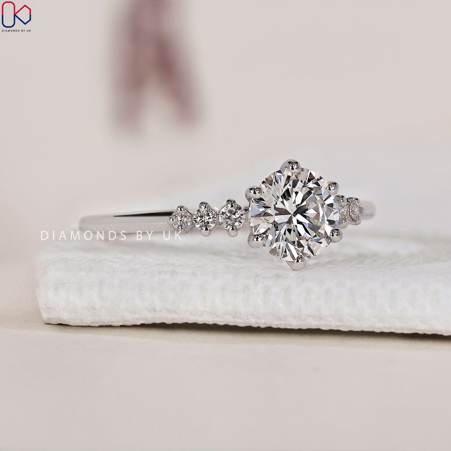 7 Stone Round Cut Diamond Ring