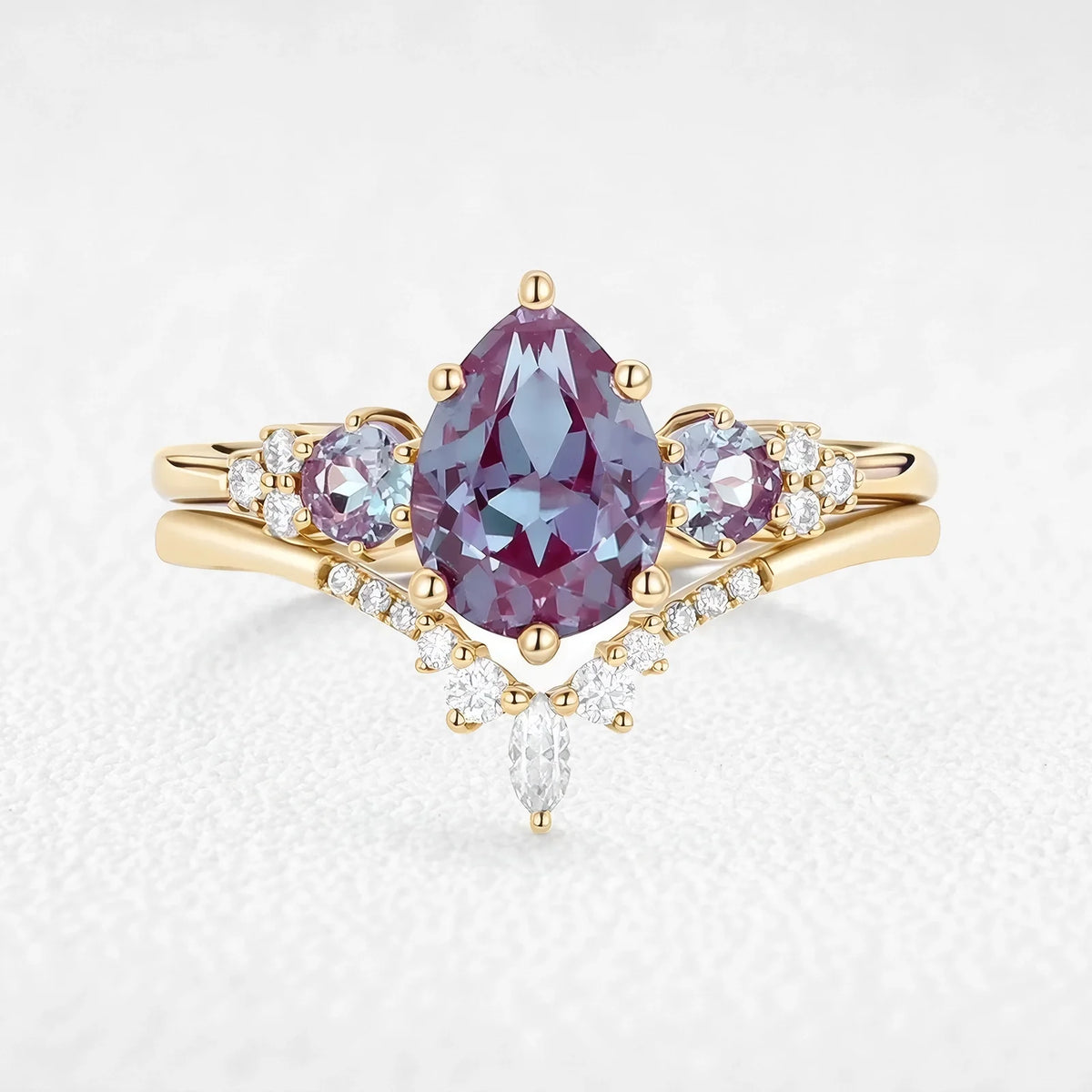Sylvie’s Mirage | Alexandrite Pear Cluster & Princess Band Couple Set 3pcs