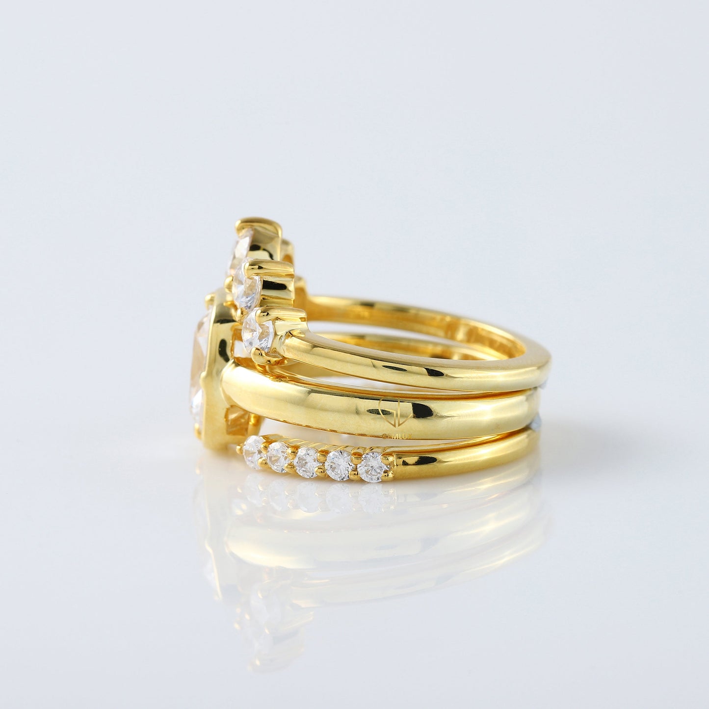2 ct Elongated Cushion Moissanite Diamond Trio Ring Set - Yellow Gold