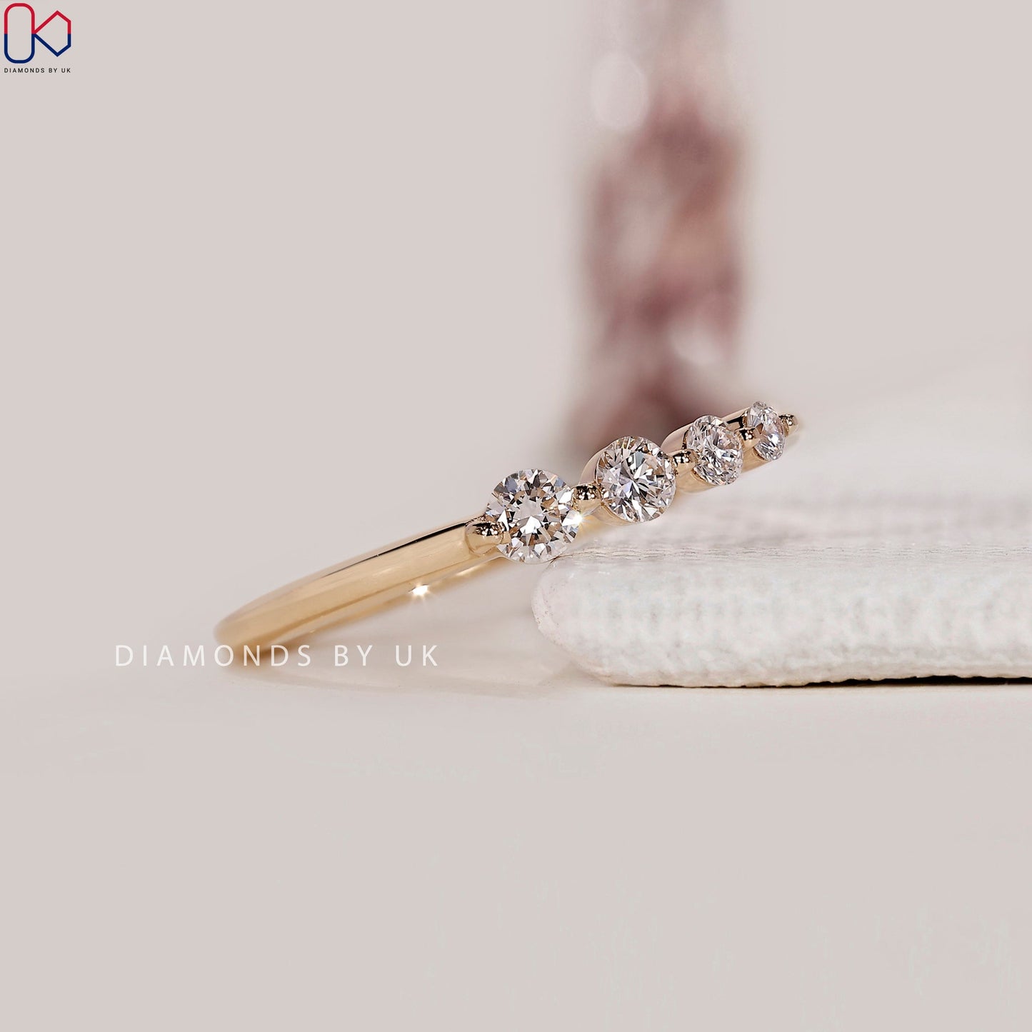 Round Cut 4 Diamond Wedding Band