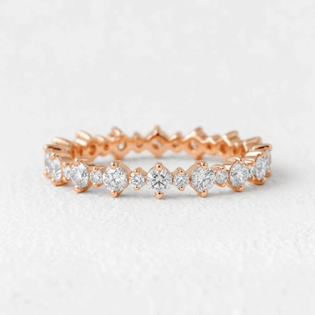 Luna’s Aureole | Round Diamond Full-Eternity Band