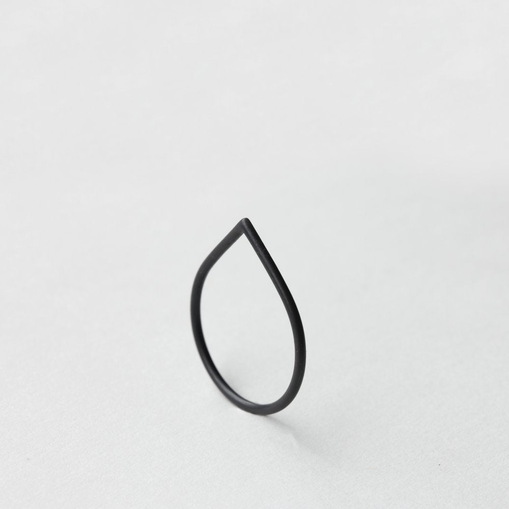 THORN RING