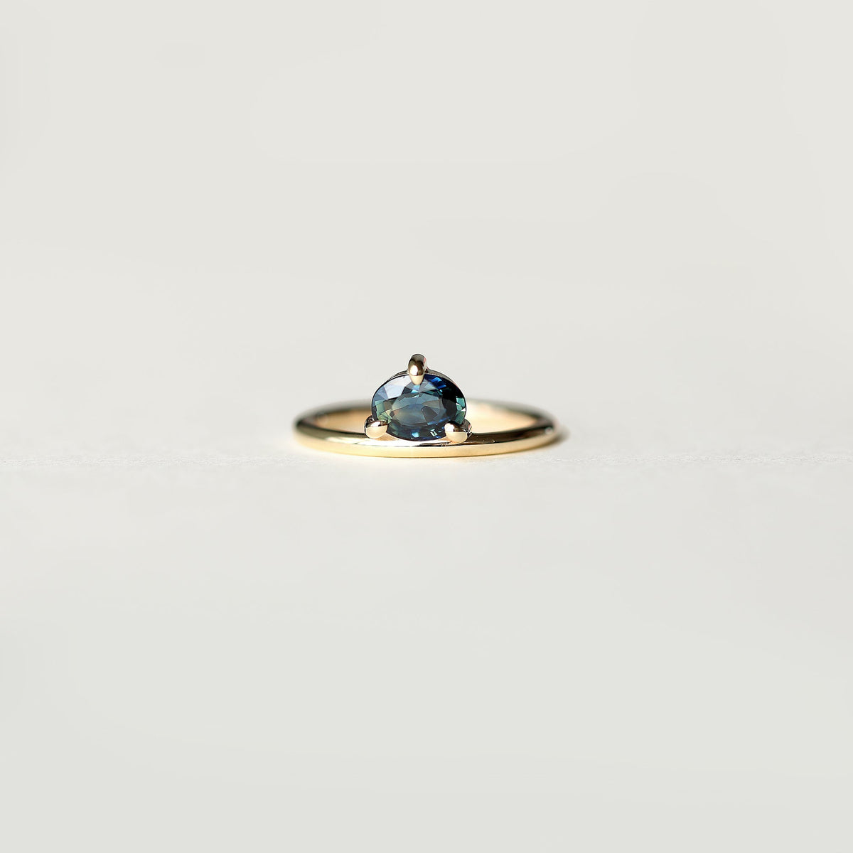 BICOLOR SAPPHIRE BOLD RING