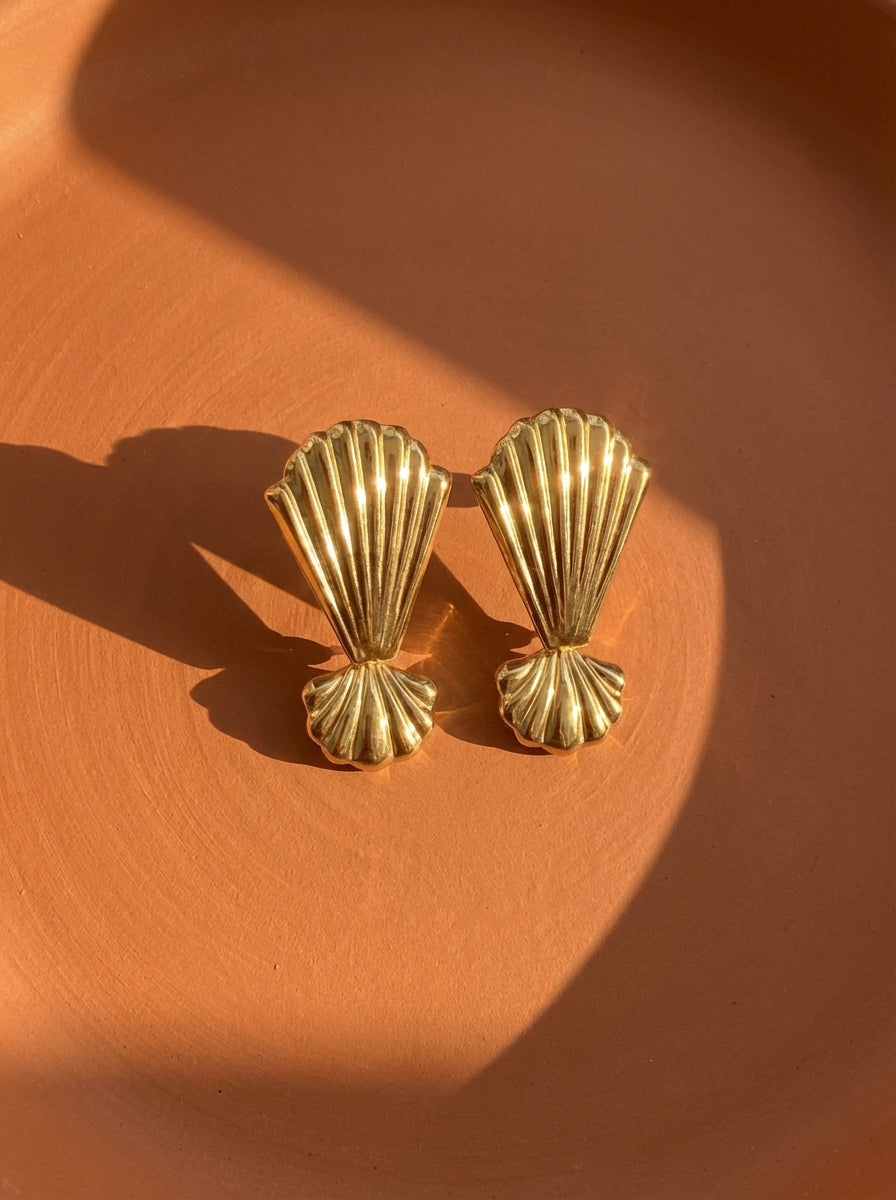 Boucles d'oreilles Mes Coquillages | Puces Dorées Coquillage – Univers Aquatique