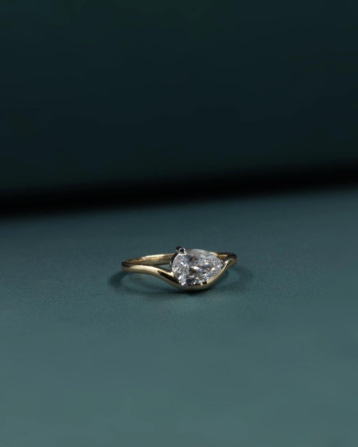1.01 CT Pear Cut Lab-Grown Diamond Solitaire Engagement Ring