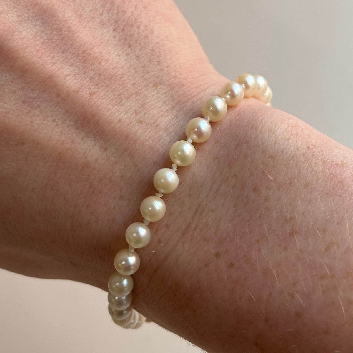 Freshwater Cultured Pearl Bracelet | 5mm | 14K Yellow Gold | 8"