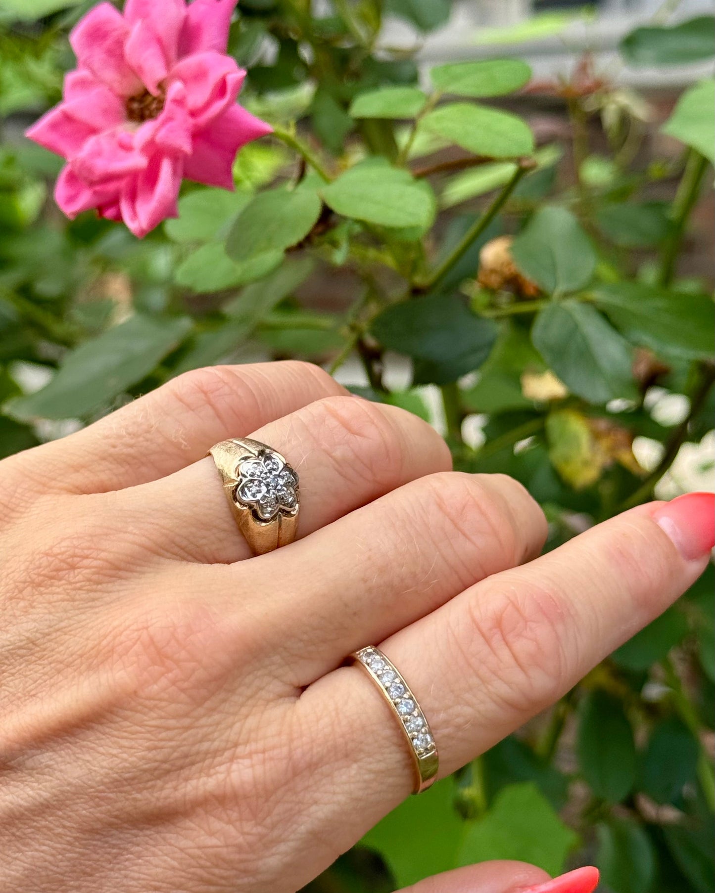 Vintage 10k Yellow Gold & Natural Diamond Cluster Ring