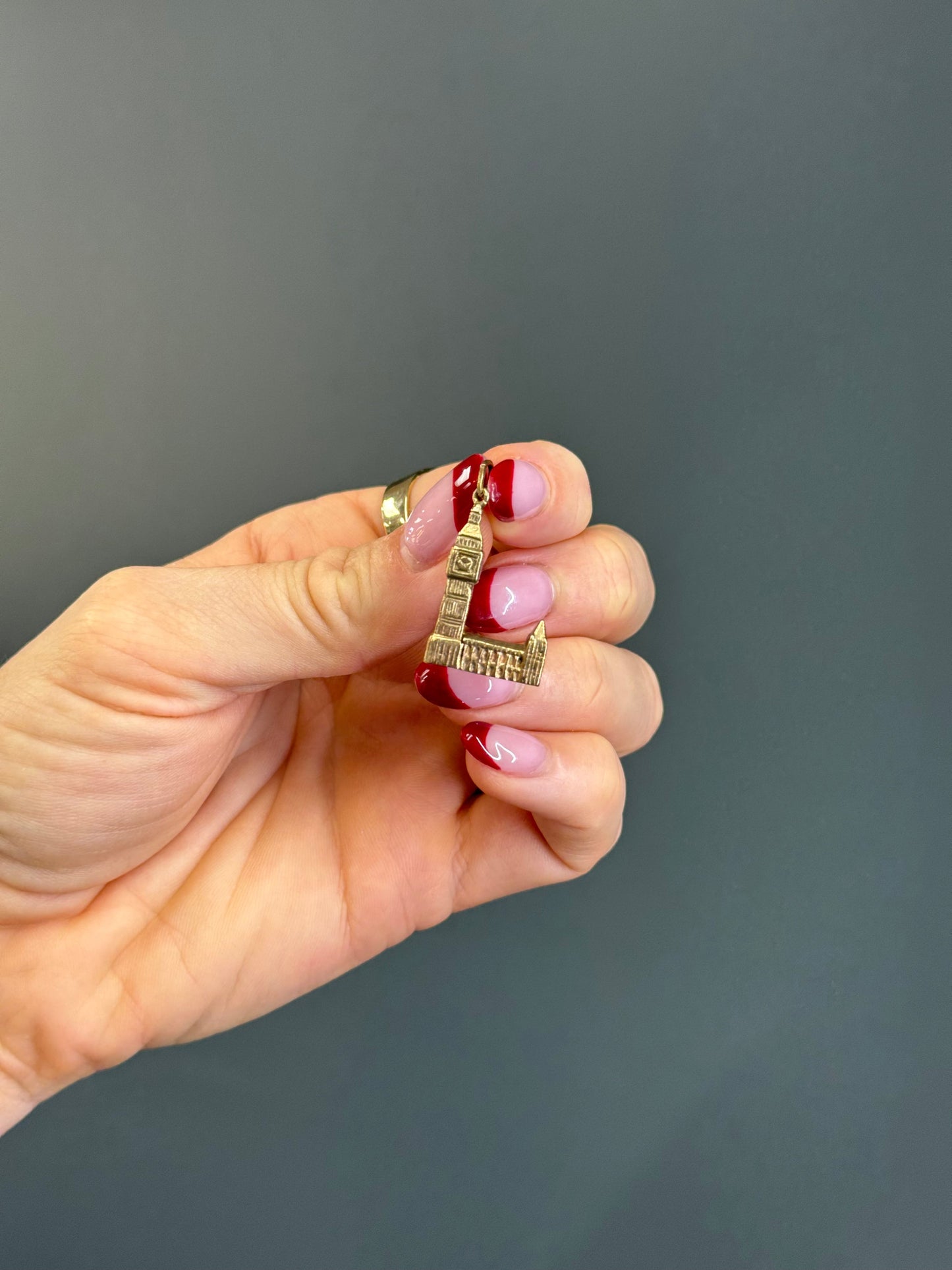 Vintage 925 Solid Sterling Silver Bangle