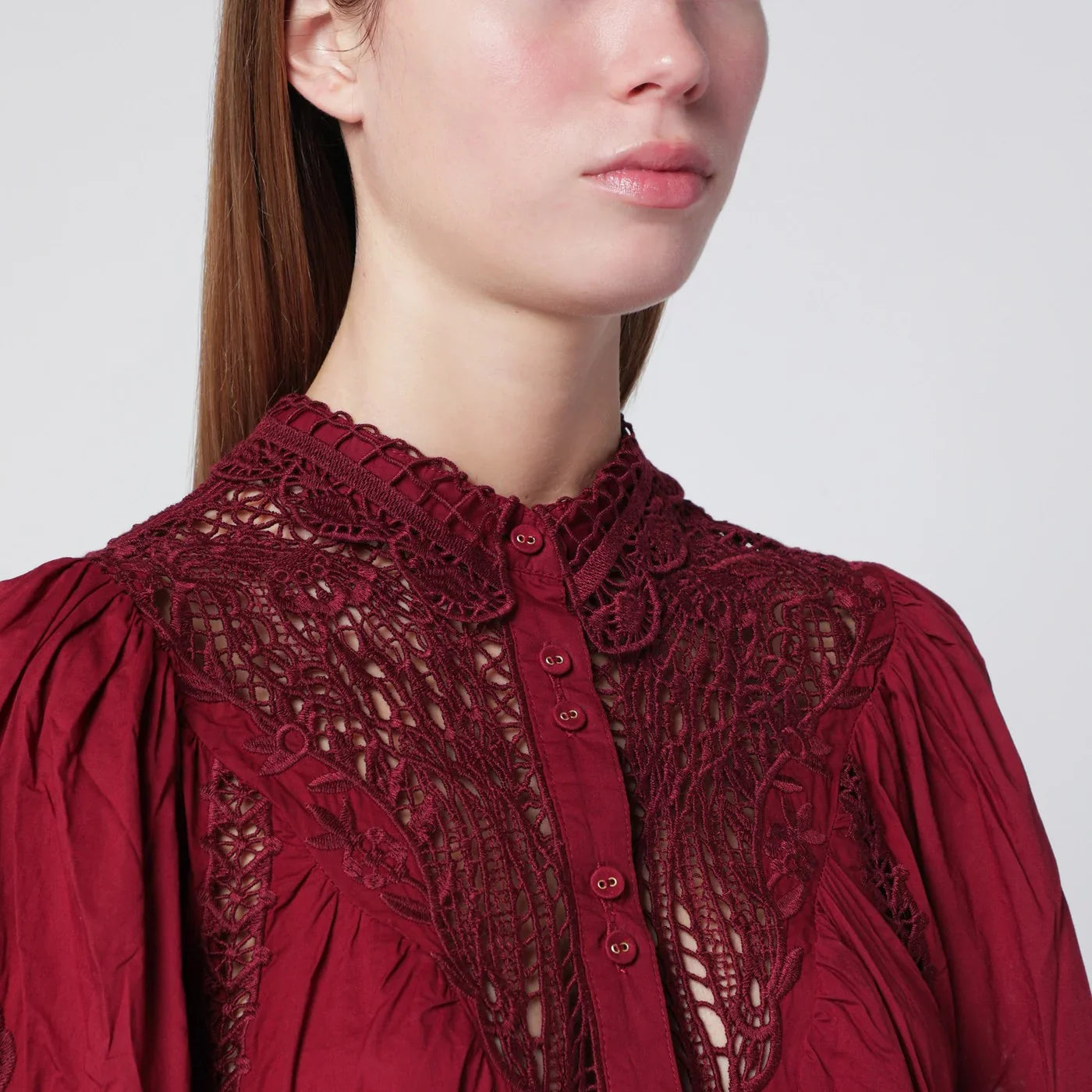 FARM Rio - Berry Garden blouse in guipure lace