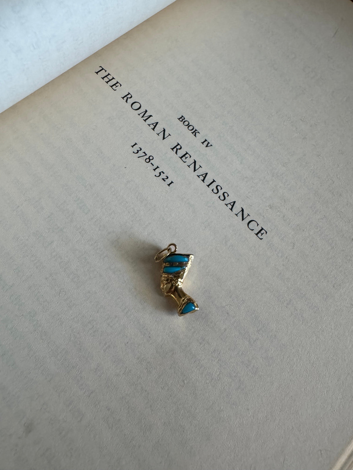Vintage 18k Yellow Gold, Turquoise, & Lapis Nefertiti Charm