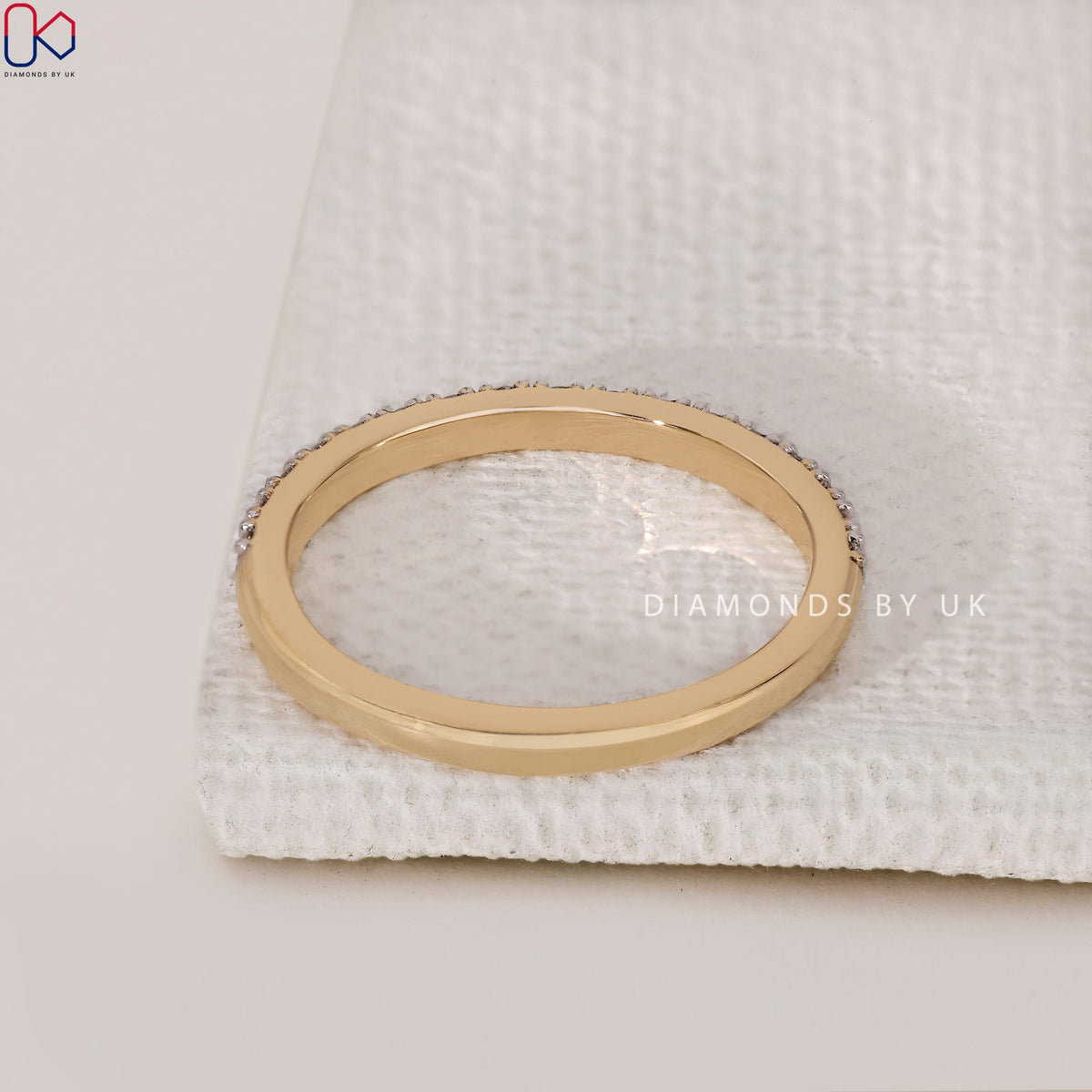 Round Cut Diamond Two Tone Wedding Band