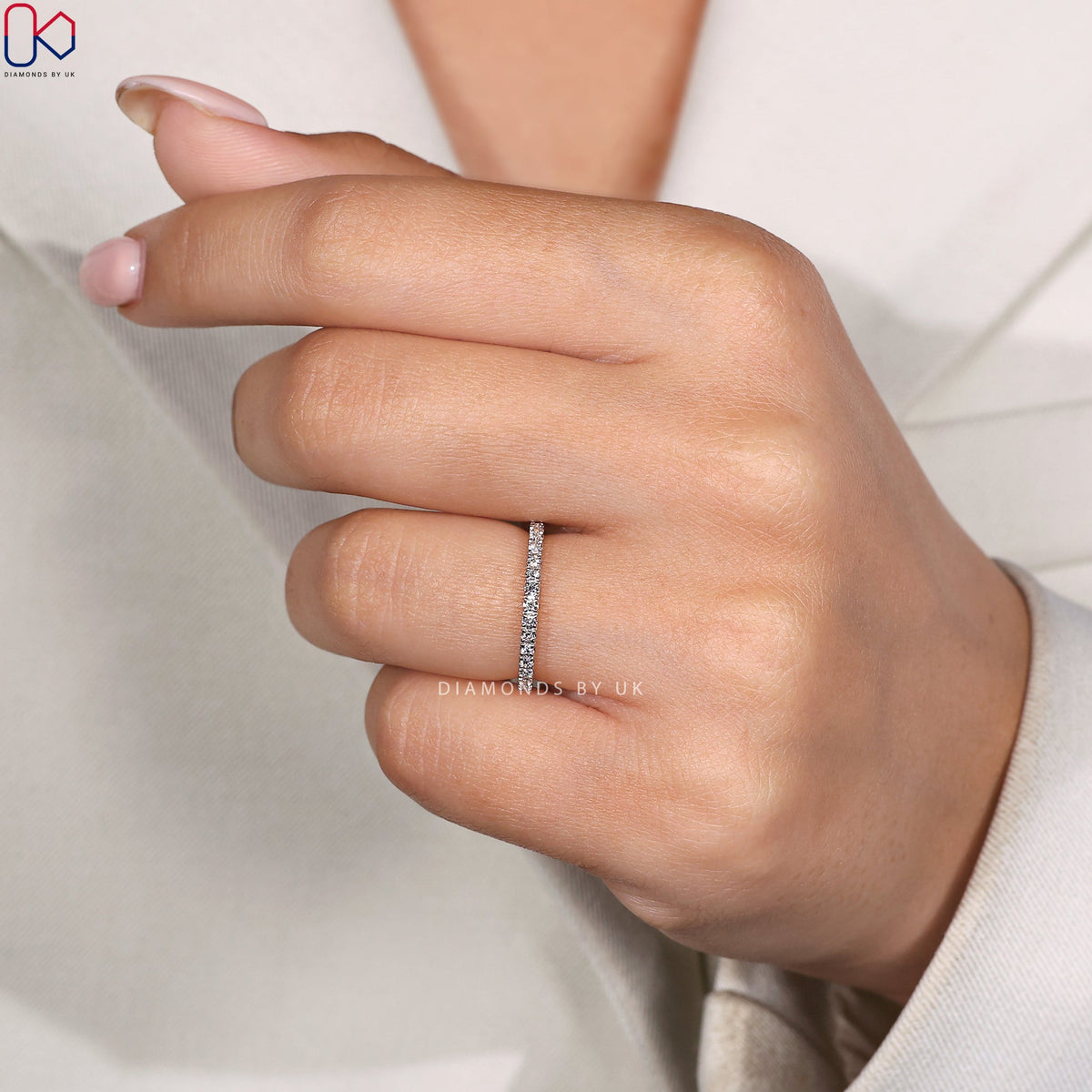 Round Cut Diamond Two Tone Wedding Band