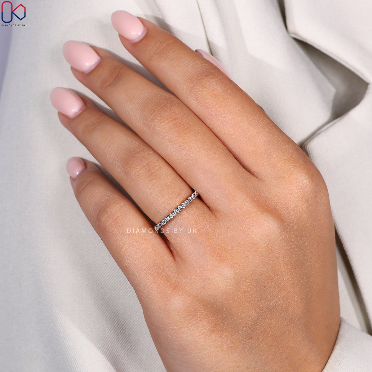 Round Cut Diamond Two Tone Wedding Band