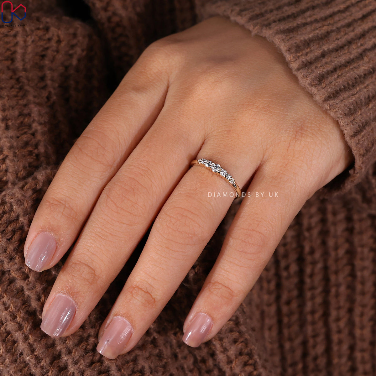 7 Stone Round Diamond Yellow Gold Wedding Band